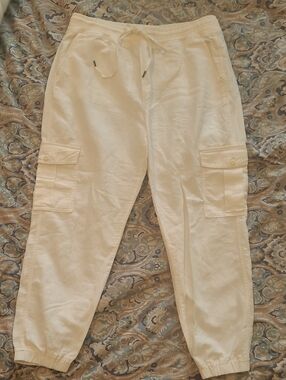 GAP White Cargo Jogger Pants with Drawstring